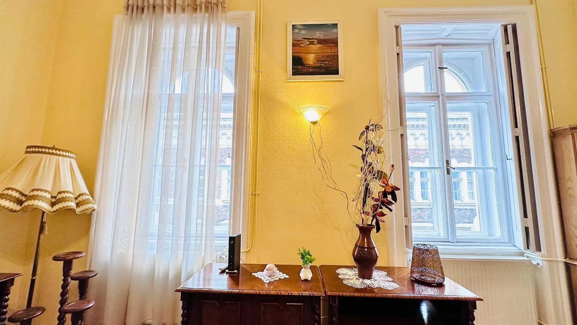 Jozsef 69 Apartment - 2Brs, 5M To Newyork Cafe Budapesta Ungaria